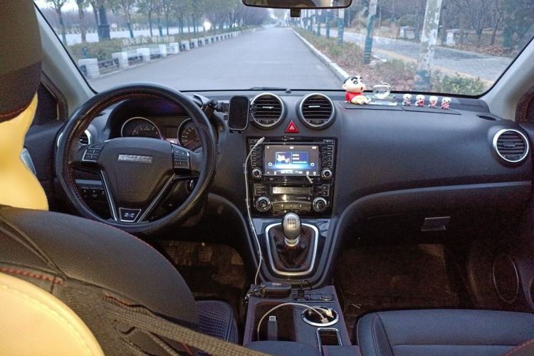 Used Haval H6 2016 Upgraded Model 1.5T Manual Two-Wheel Drive Elite Version