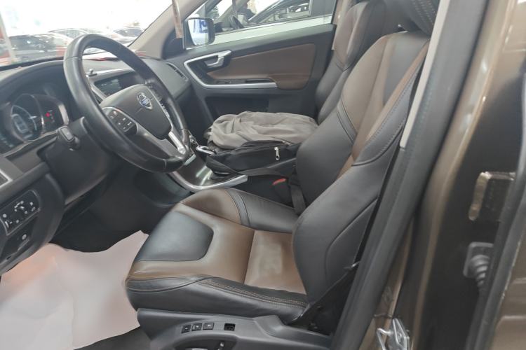 Used Volvo XC60 2015 T5 AWD Zhiyuan Edition