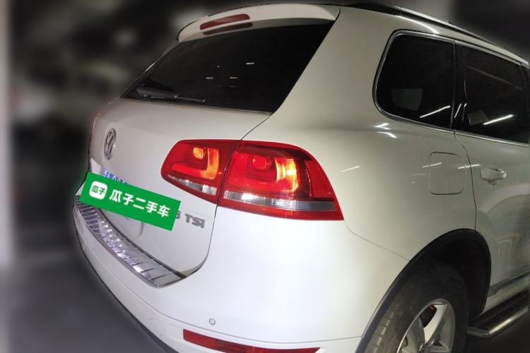 Used Volkswagen Touareg 2015 3.0 TSI Comfort Model Rear