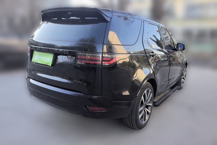 Used Land Rover Discovery 2021 360 PS R-Dynamic SE Rear Right 45 Deg