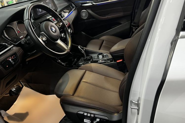 Used BMW X1 2022 xDrive25Li Luxury Model Interior 3