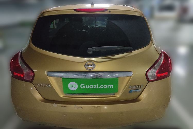 Used Nissan Tiida 2011 1.6L CVT Smart Version
