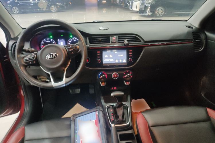 Used Kia KX Cross 2017 1.4L AT GLS
