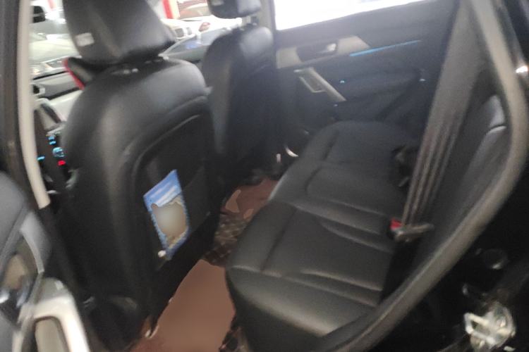 Used Haval H2 2016 Red-Label 1.5T Manual Two-Wheel Drive Luxury Model Left Rear Seat