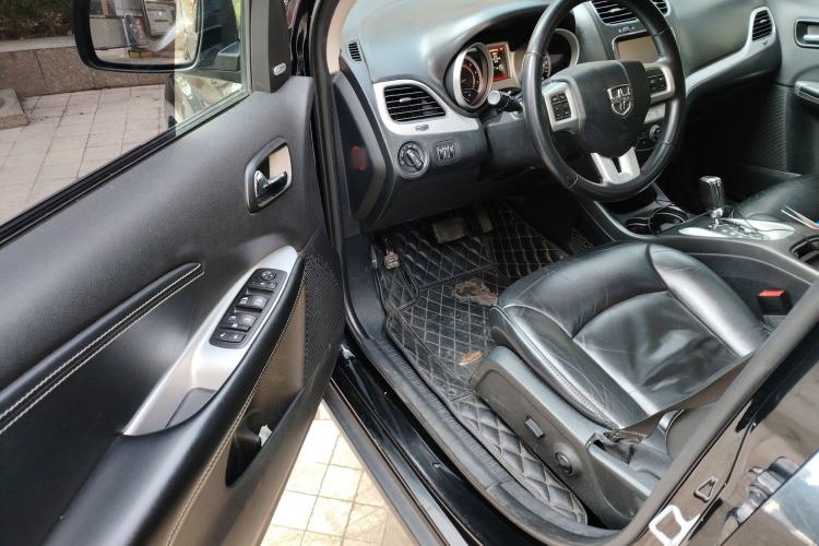 Used Dodge Journey 2014 2.4L Two-Wheel Drive Touring Edition