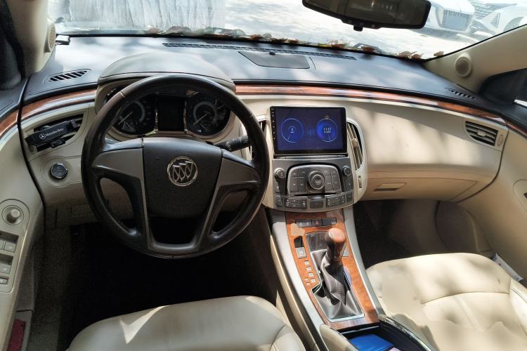 Used Buick LaCrosse 2012 2.4L SIDI Elegant Edition