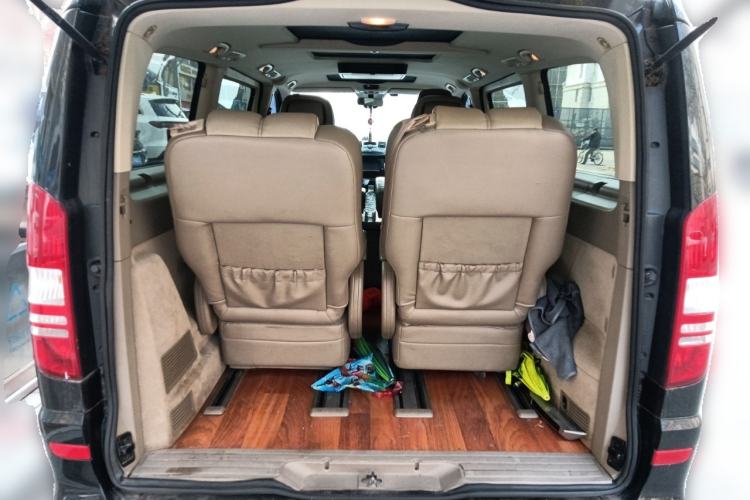 Used Mercedes-Benz Viano 2013 3.5L Haoci version Trunk