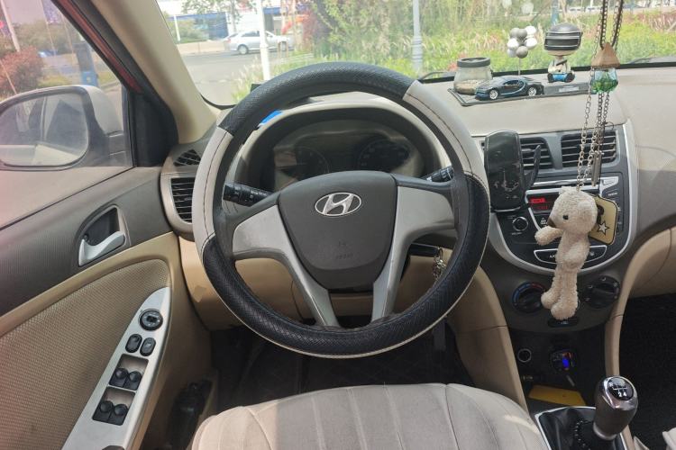 Used Hyundai Verna (older generation) 2010 Sedan 1.4L Manual Standard GL Model