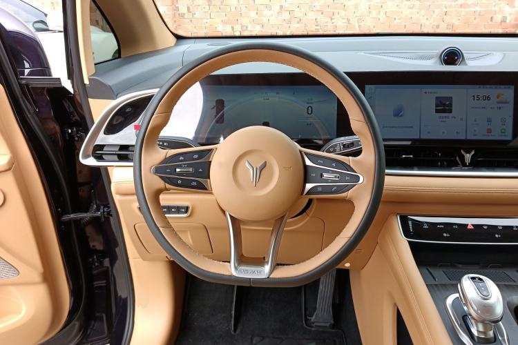 Used VOYAH Dream 2024 PHEV Extended-Range Premium Edition