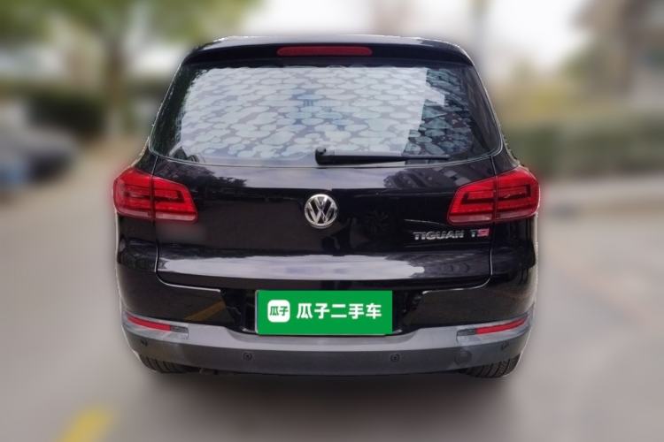 Used Volkswagen Tiguan 2015 1.8TSI Manual Two-Wheel-Drive Limited Edition
