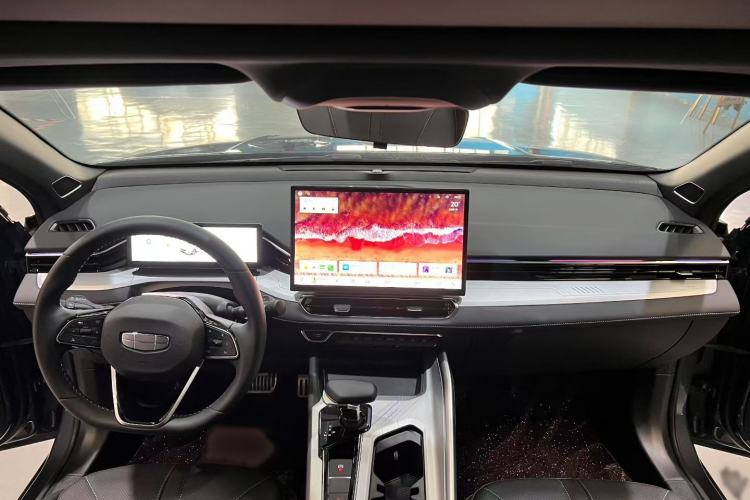 Used Geely Auto Preface 2025 Dongfang Yao 1.5TD Kunlun Edition
