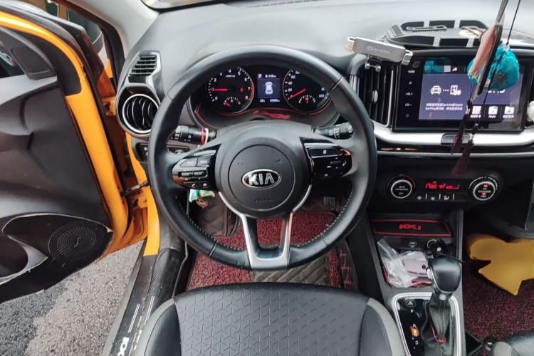 Used Kia kx1 Stonic 2019 1.4L Automatic Sport Edition China VI
