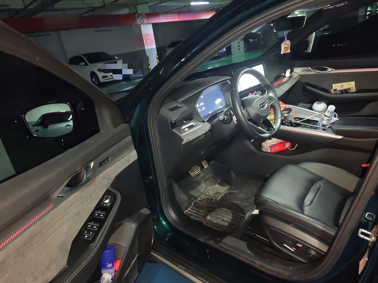 Geely Auto Preface 2023 2.0TD "Only This Verdant Green" Edition — снимка 16