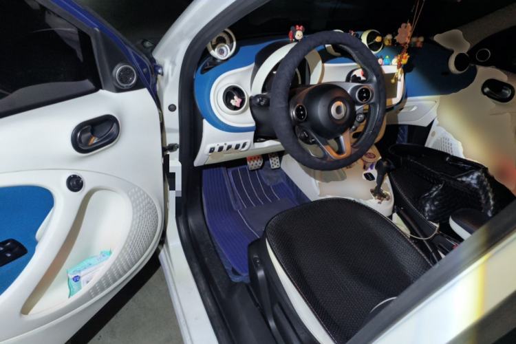 Used smart forfour 2016 0.9T 66 kW Ultimate Edition Driver Seat