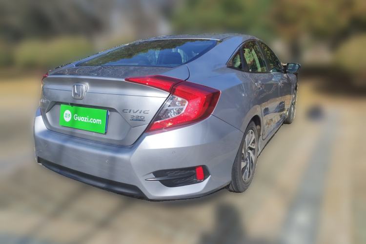 Used Honda Civic 2016 220TURBO Manual Luxury Edition