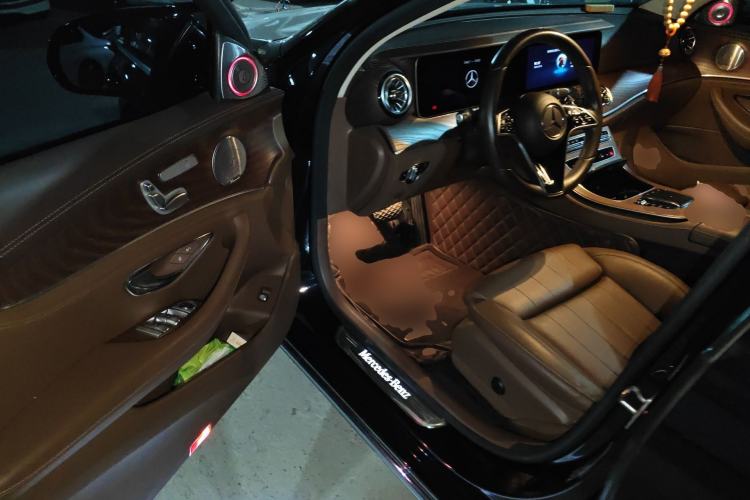 Used Mercedes-Benz E-Class 2023 E 260 L Driver Seat