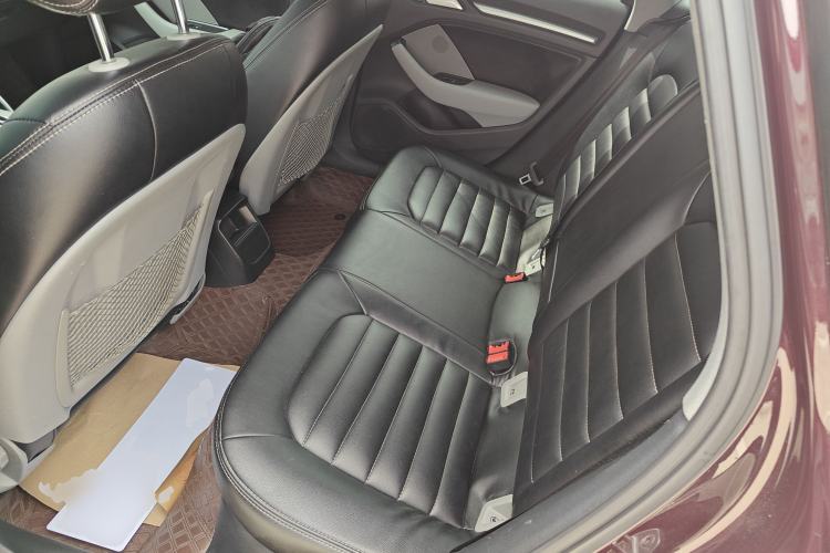 Used Audi A3 2020 Restyled Sportback 35 TFSI Entry-Level China VI Emission Standard Left Rear Seat