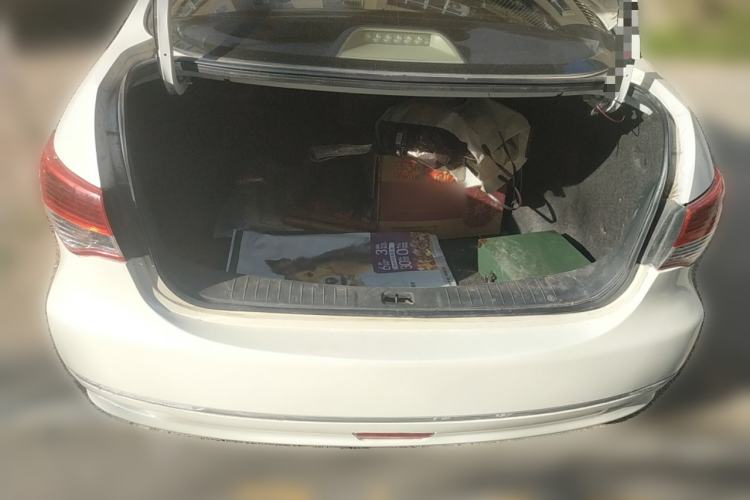 Used Nissan Sylphy 2012 Classic 1.6XE Manual Comfort Edition Trunk