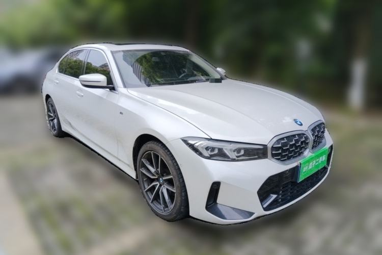 Used BMW 3 Series 2023 325Li M Sport Package Front Right 45 Deg