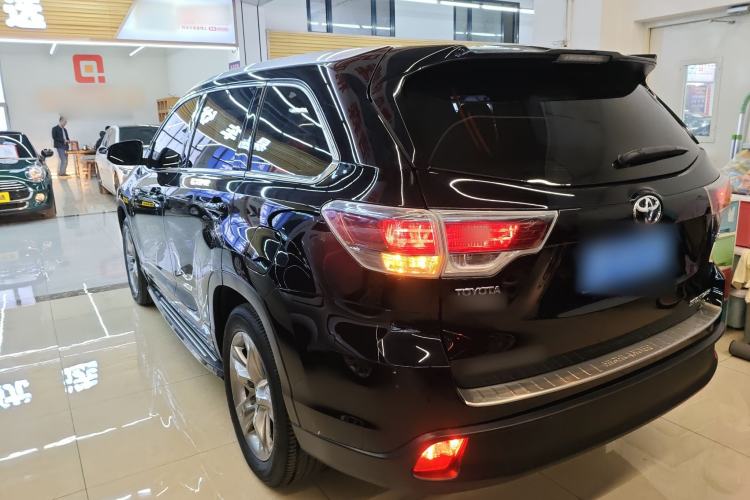 Used Toyota Highlander 2015 2.0T Four-Wheel Drive Luxury Edition 7-Seater
