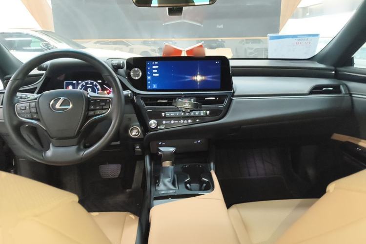 Used Lexus ES 2022 200 Excellence Edition