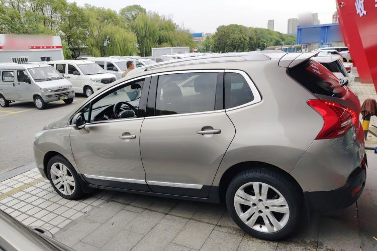 Used Peugeot 3008 2015 2.0L Automatic Trend Edition