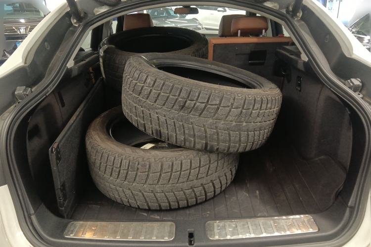 Used BMW X4 2014 xDrive20i X Design Package Trunk