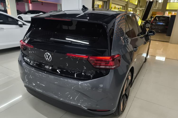 Used Volkswagen ID.3 2021 1st Edition ID. First Impression Edition Rear Right 45 Deg