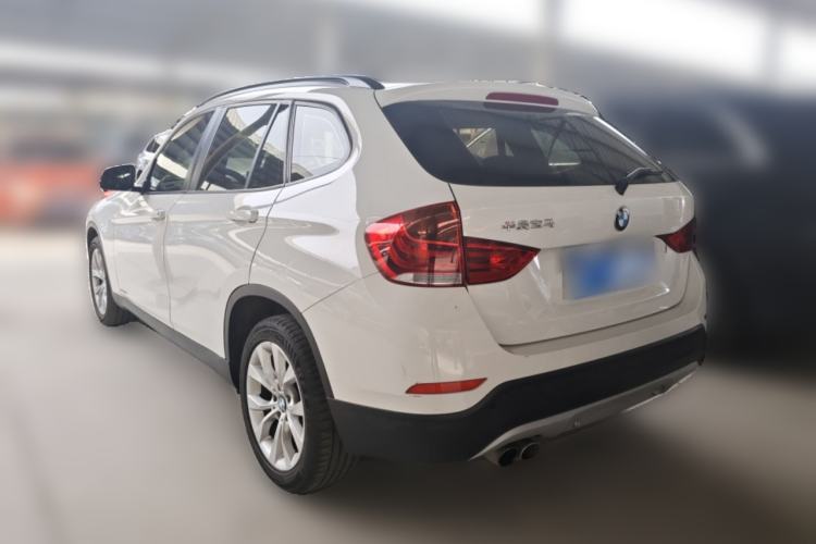 Used BMW X1 2014 sDrive18i Fashion Model Rear Left 45 Deg