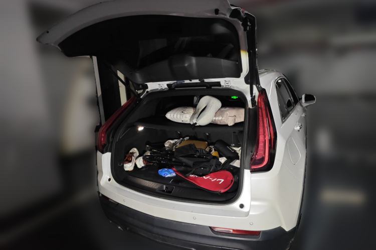 Used Cadillac XT4 2018 28T Two-Wheel Drive Tech Version