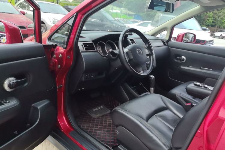 Used Nissan Tiida 2008 1.6L Automatic Smart Version Driver Seat