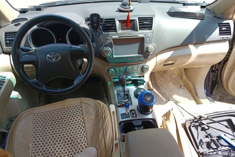 Used Toyota Highlander 2012 2.7L Two-Wheel Drive 7-Seater Elite Edition