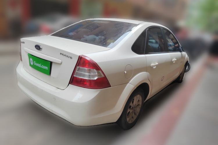 Used Ford Focus 2013 Sedan Classic 1.8L Automatic Base Model Rear Right 45 Deg