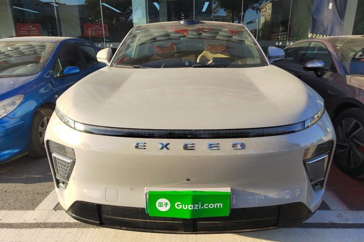 Used EXEED Star Era ET 2025 Extended-Range 240 Max All-Wheel Drive Urban Advanced Driver Assistance
