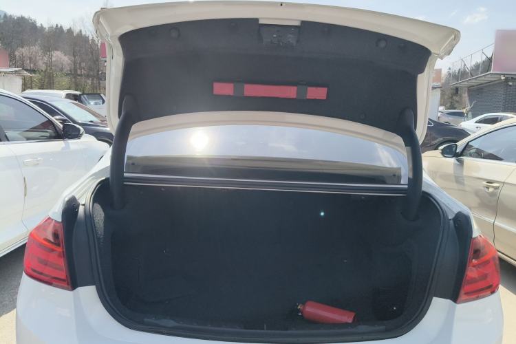 Used BMW 3 Series 2015 320i Sport Design Package
