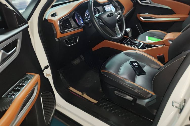 Used Zotye T300 2017 1.5T CVT Luxury Model
