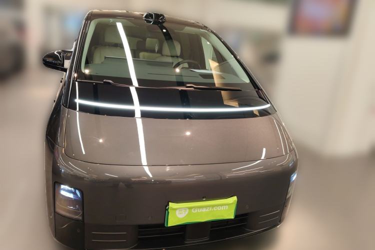 Used Li Auto MEGA 2024 Ultra Model Front