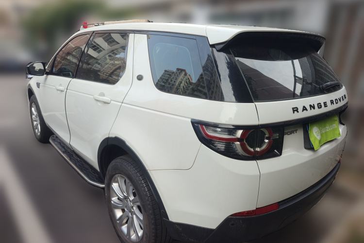 Used Land Rover Discovery Sport 2018 240 PS PURE Edition
