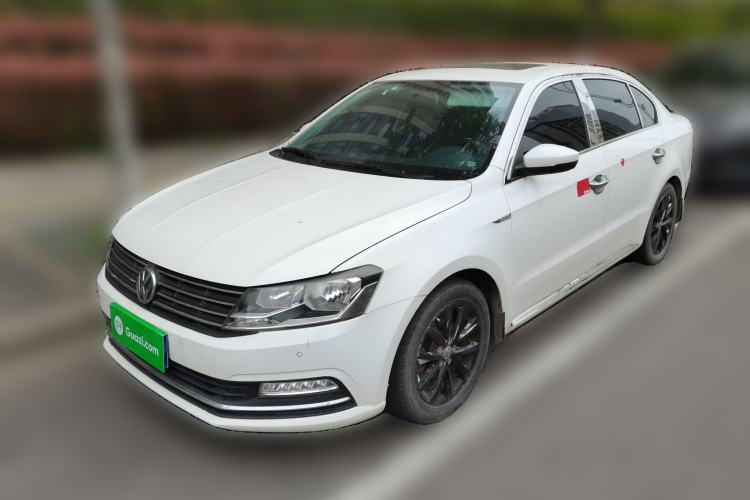 Used Volkswagen Lavida 2015 1.6L Manual Comfort Edition