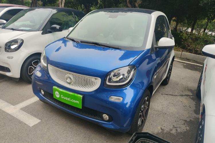 Used smart fortwo 2017 1.0L 52kW New Sound Special Edition China V Emission Standard