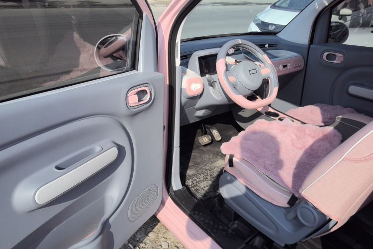 Used Bestune Pony 2025 222km Range Agile Horse
