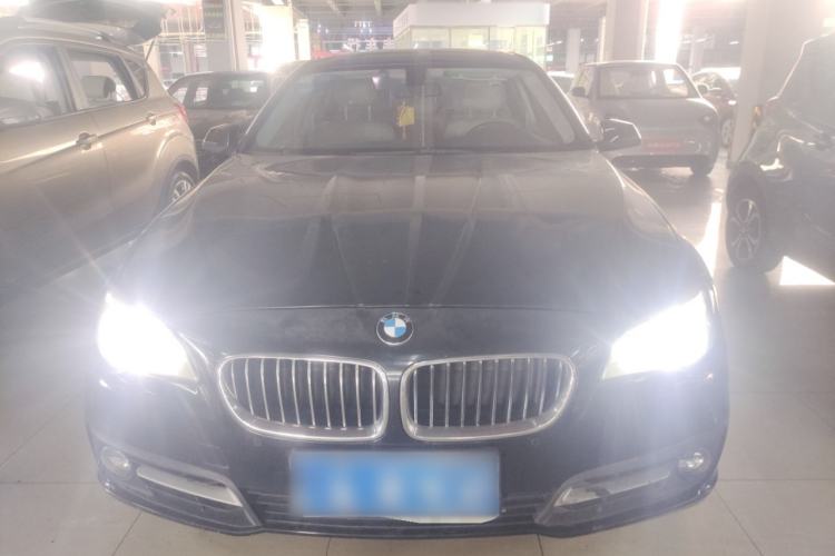 Used BMW 5 Series 2014 525Li Leading Model
