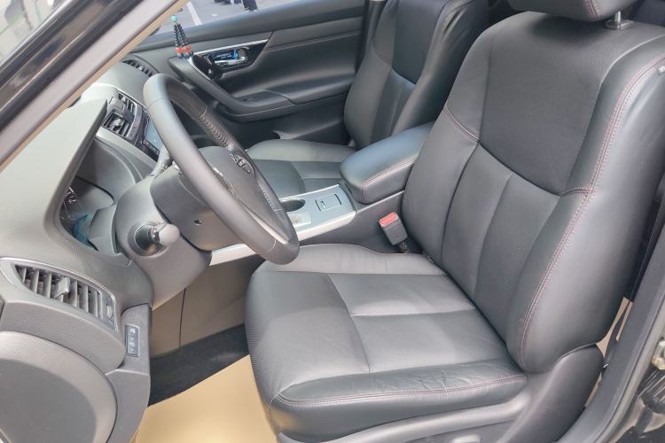 Used Nissan Teana 2016 2.0L XL-Upper Smart Edition Left Front Seat