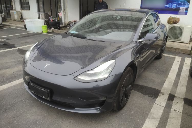 Used Tesla Model 3 2019 Long-Range Rear-Wheel-Drive Version
