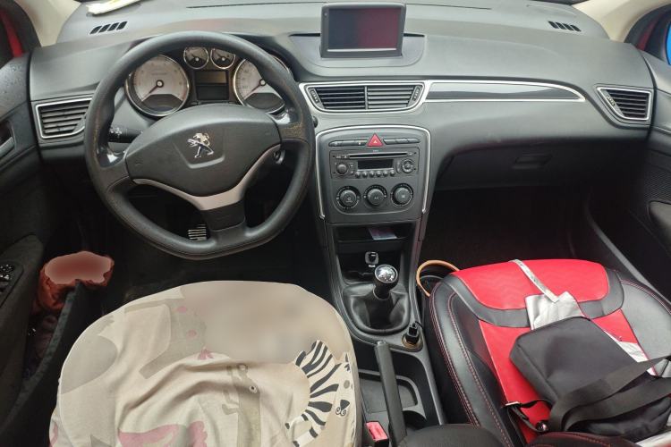 Used Peugeot 308 2012 1.6L Manual YouShang Edition
