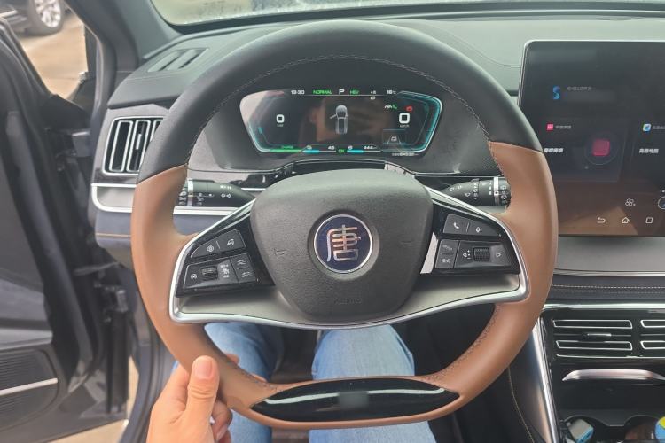 Used BYD Tang New Energy 2021 DM-i 112KM Prestige Model Steering Wheel