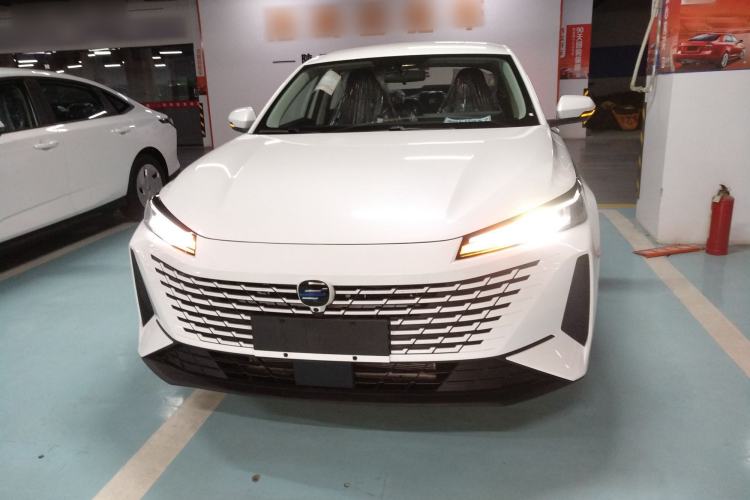 Used CHANGAN OSHAN 520 2025 Standard Edition
