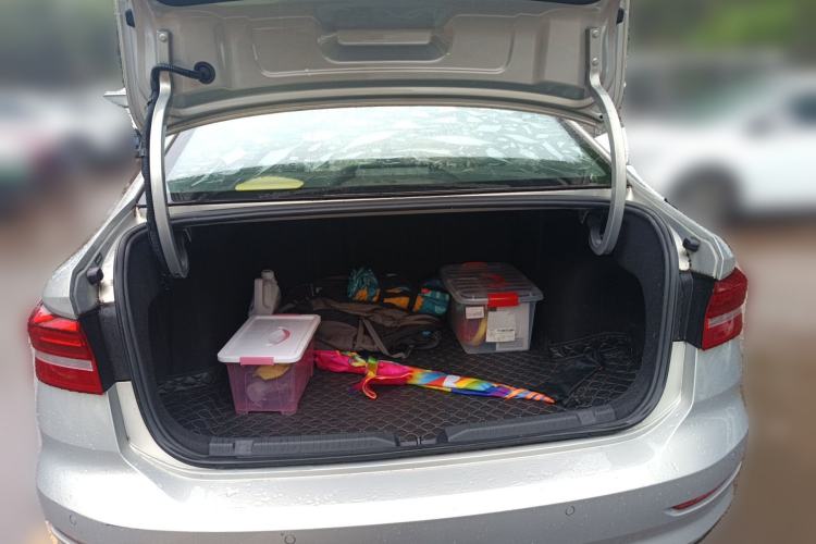 Used Volkswagen Lavida 2019 1.5L Automatic Fashion Edition China VI Trunk