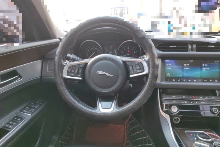 Used Jaguar XFL 2019 XFL 2.0T 200 PS Two-Wheel-Drive Elite Edition
