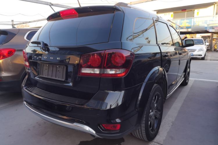 Used Dodge Journey 2016 2.4L Two-Wheel-Drive Touring Edition Exterior 5